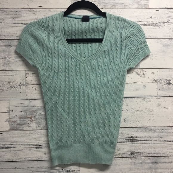 GAP v-neck cable knit short sleeve sweater - Picture 1 of 6